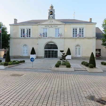 Appartement De Charme - Centre Ville Chateaubriant Exterior photo